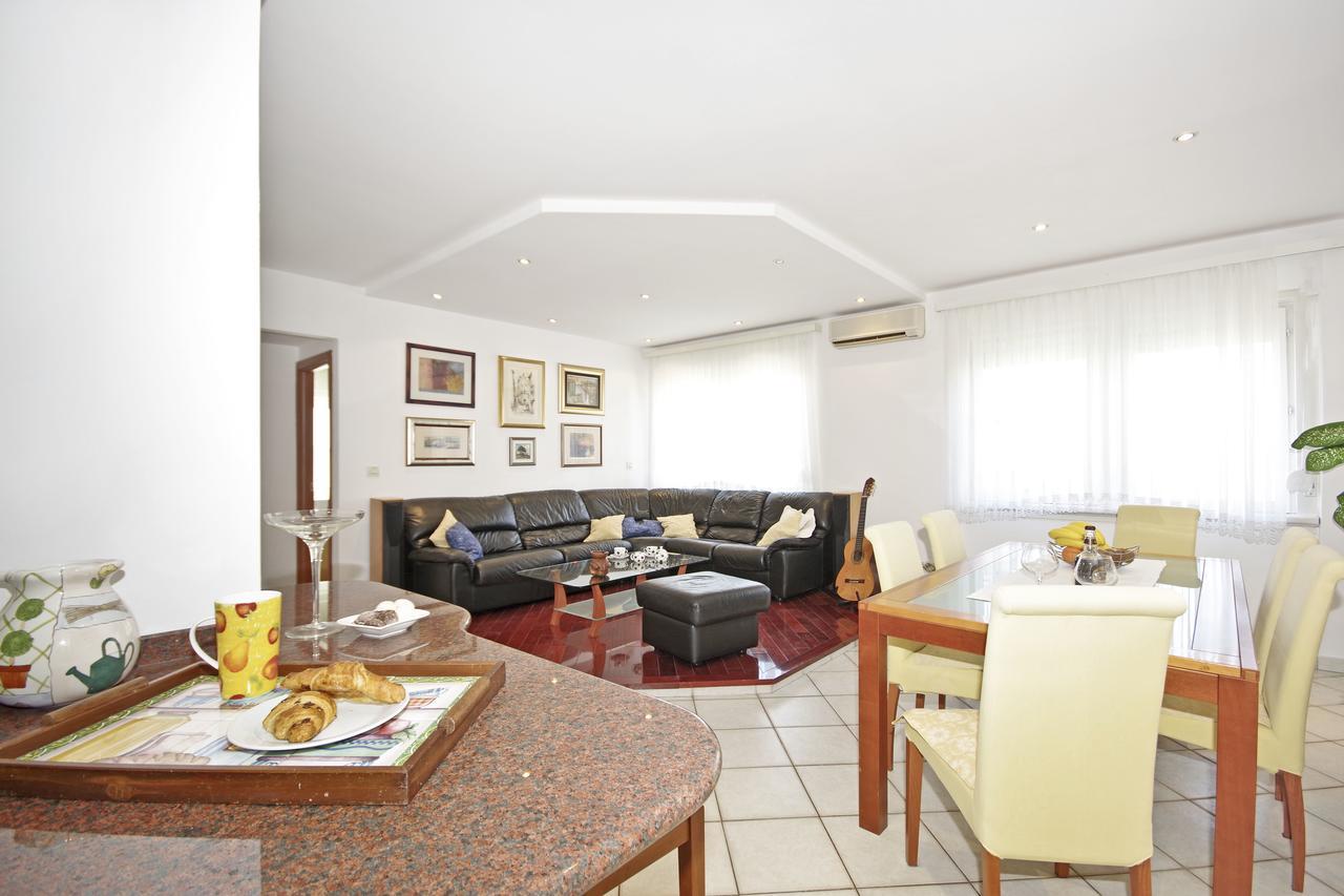 D & J Apartment Split Zewnętrze zdjęcie